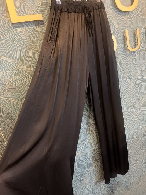 Sateen feel trousers