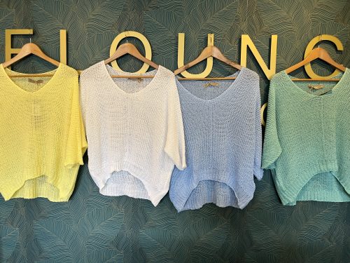 Lightweight knit in yellow