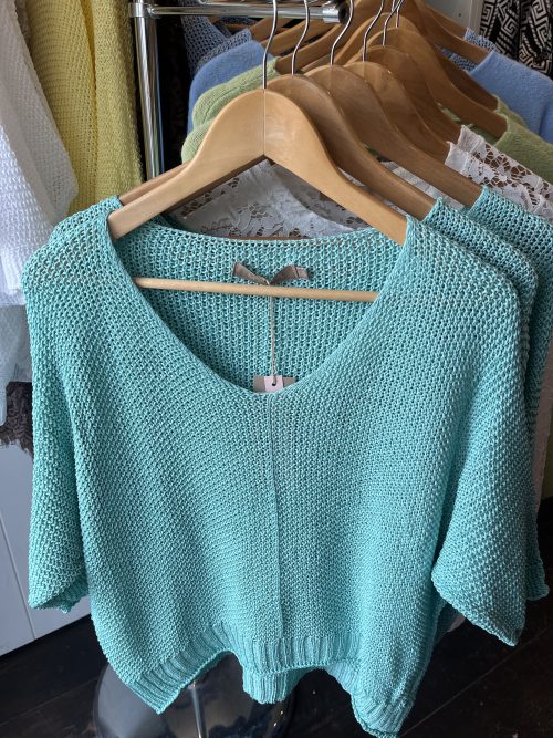 Lightweight knit in aqua