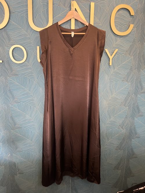 Midi dress in chocolate